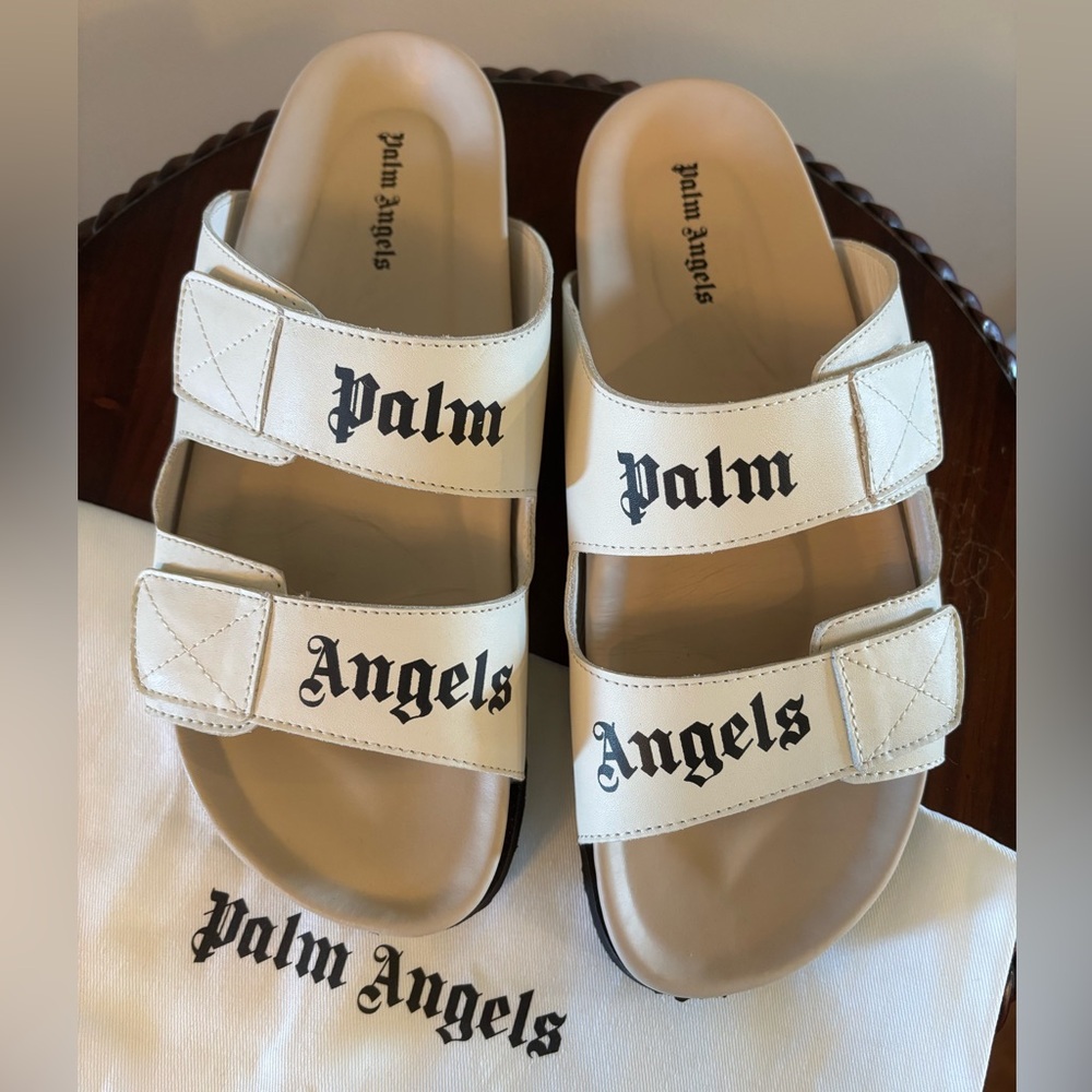 Palm Angels White Sandals with Bold Branding
